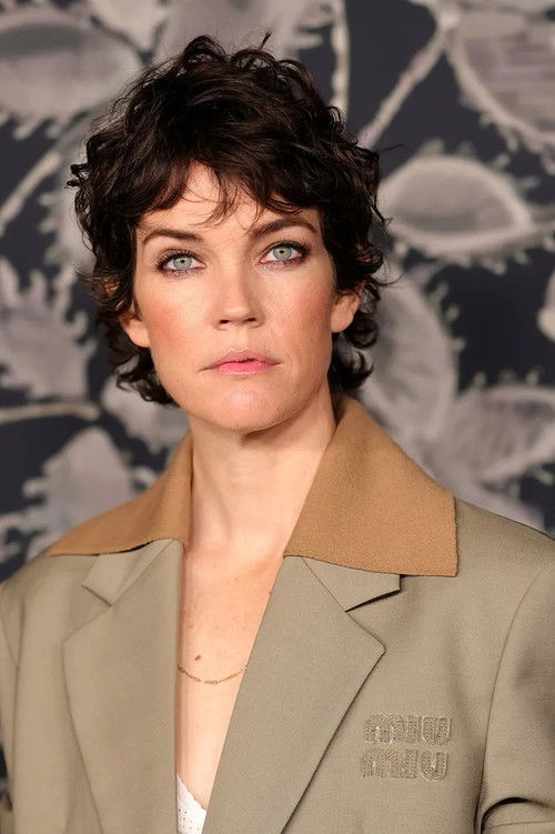 Podobny aktor do James Remar: Celia Rowlson-Hall