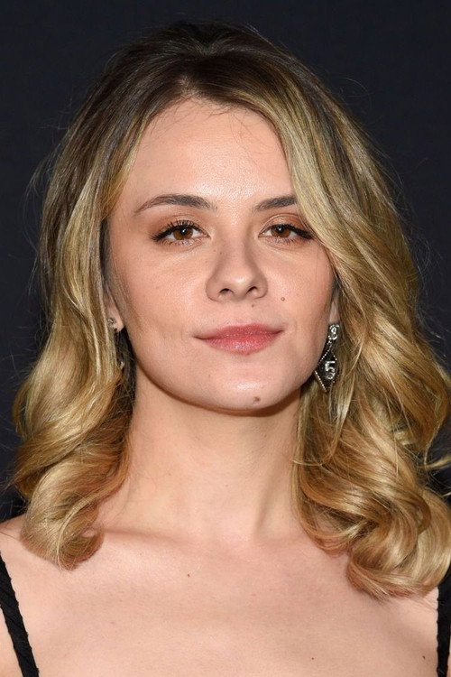 Podobny aktor do Marina Squerciati: Dasha Nekrasova