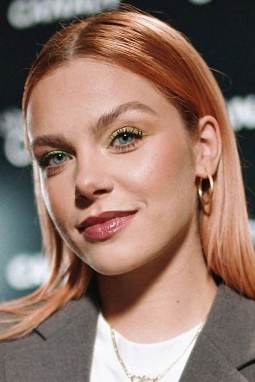 Podobny aktor do Matt Damon: Vanessa Aleksander