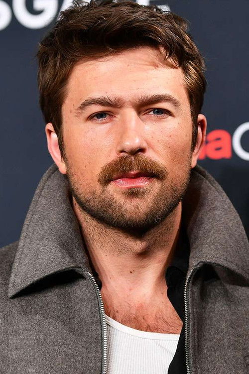 Podobny aktor do Lisseth Chavez: Brandon Sklenar