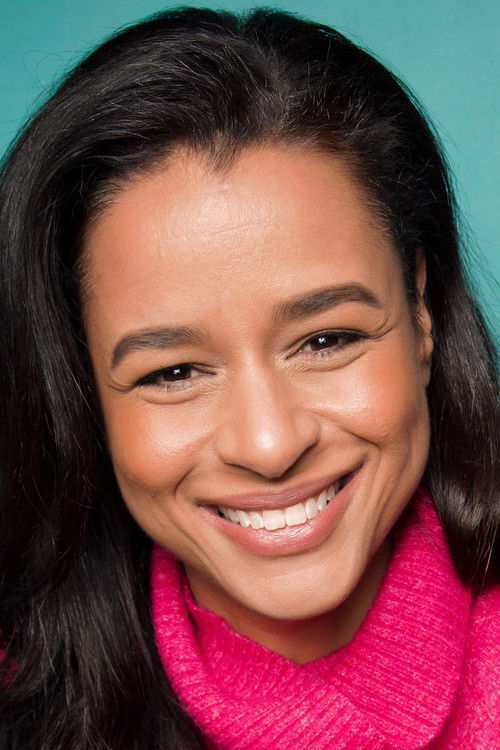 Podobny aktor do Emory Cohen: Sarah Cooper