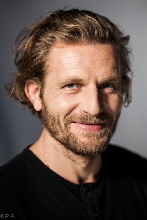 Podobny aktor do Wayne Knight: Karol Pocheć