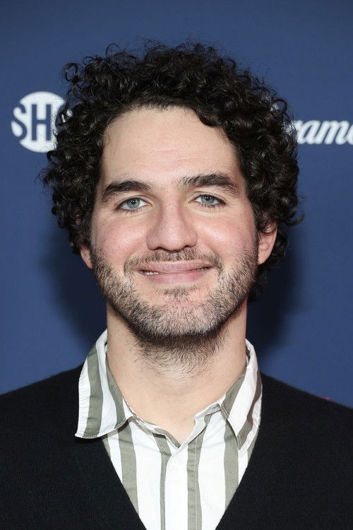 Podobny aktor do Adewale Akinnuoye-Agbaje: Benny Safdie